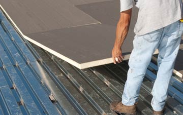 benefits of insulating Guist flat roofing